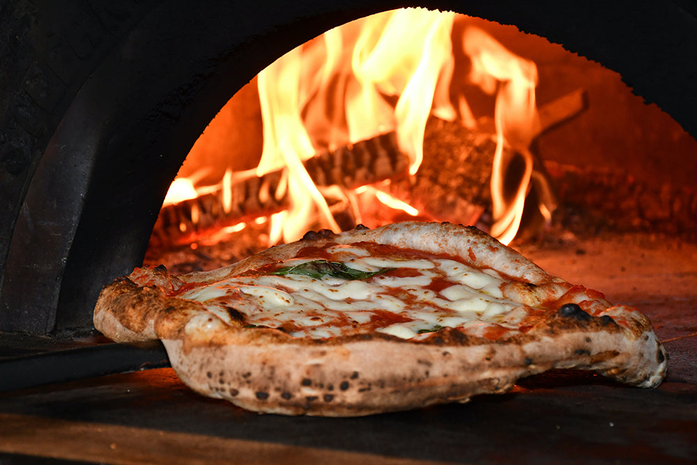 Making Pizzas. Which Pizza flour is best? Cooking Pizzas using a pizza oven - Ratton Pantry