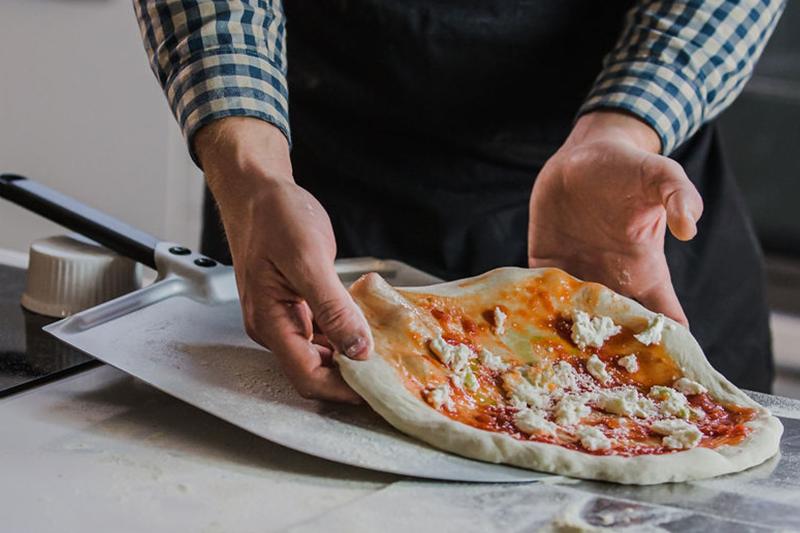 GI Metal Amica Classica Short Handle Pizza Placement Peel - 30cm Head / 25cm Handle