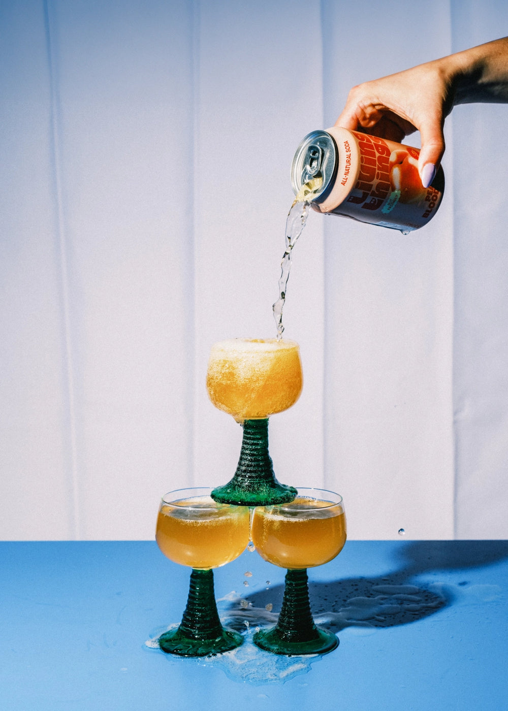 Living Things Prebiotic Soda Peach & Blood Orange - 330ml