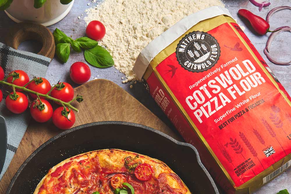 Matthews Cotswold Regenerative White Pizza Flour 1.5kg
