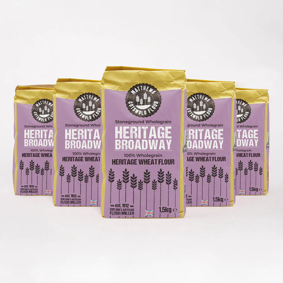 Matthews Cotswold Stoneground Heritage Broadway Wholegrain Bread Flour 1.5kg, 4.5kg & 7.5kg