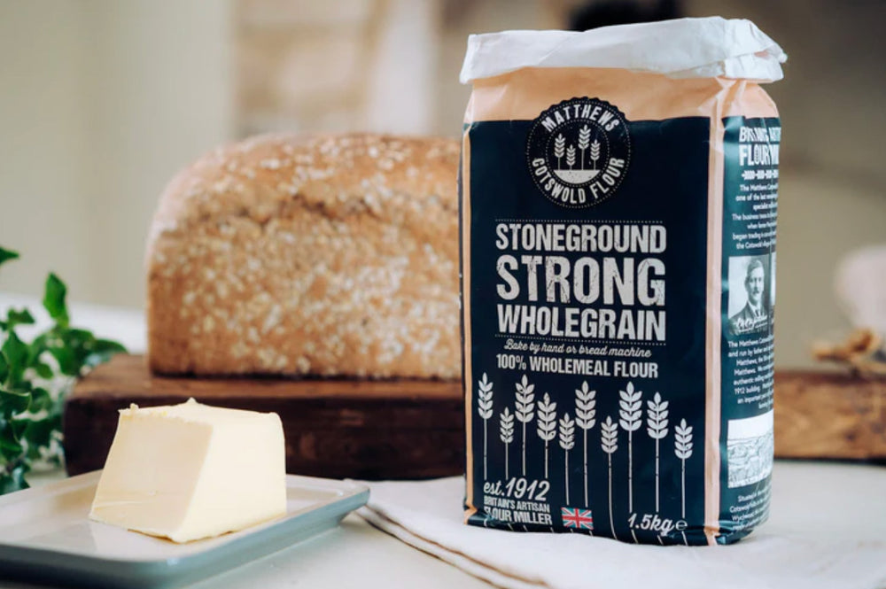Matthews Cotswold Stoneground Strong Wholemeal Flour 1.5kg, 4.5kg & 7.5kg