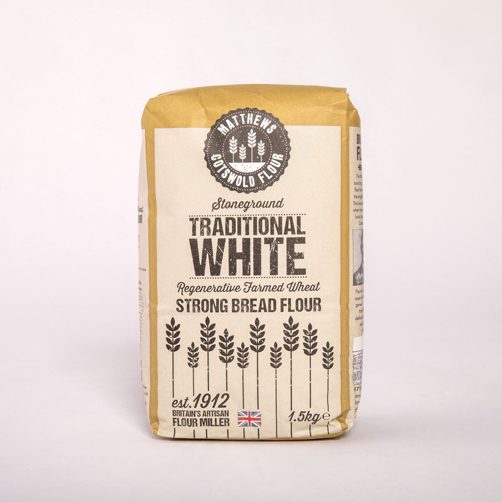 Matthews Cotswold Stoneground Traditional White Regeneratively Farmed Bread Flour 16kg