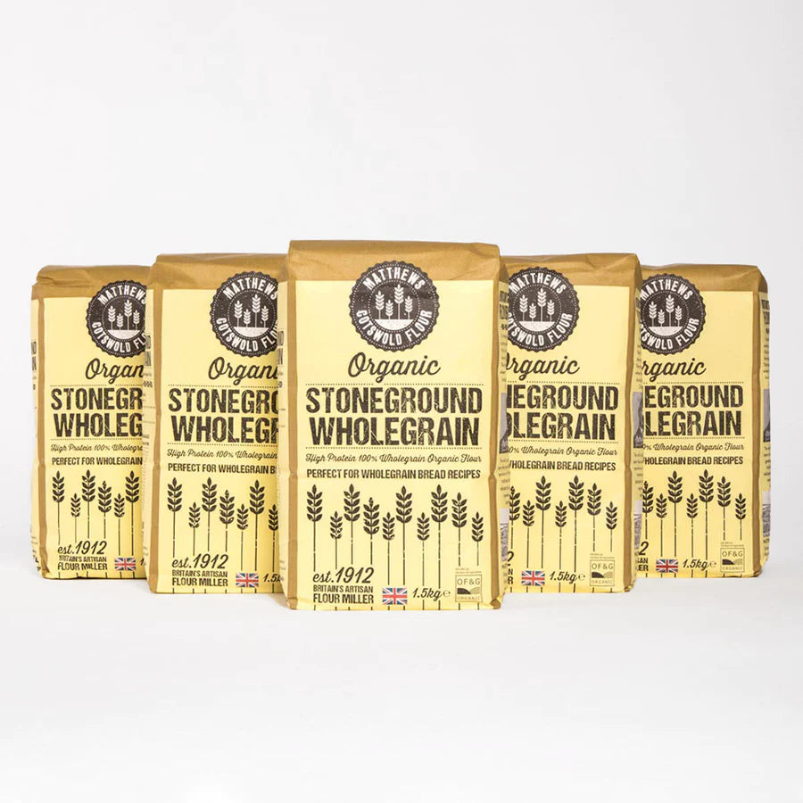 Matthews Cotswold Organic Stoneground Wholemeal Bread Flour 1.5kg, 4.5kg & 7.5kg