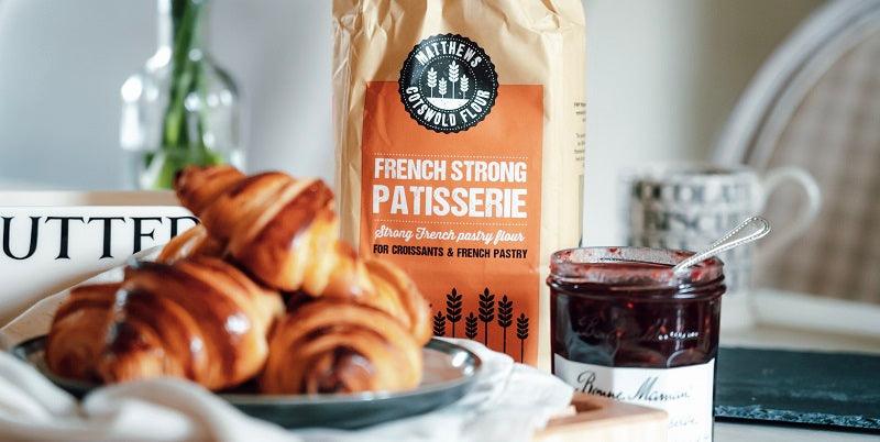 Matthews Cotswold French Strong Patisserie Flour 1.5kg, 4.5kg & 7.5kg - Ratton Pantry